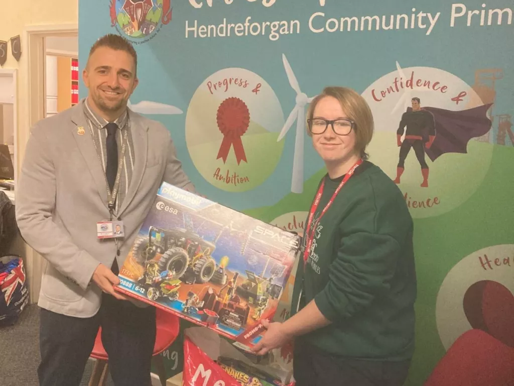 04552fed 3634 4177 9138 76e2f10a8dc1