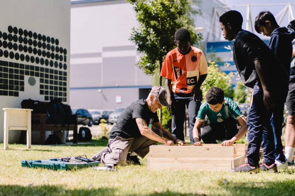 Sb109006 52940106381 o